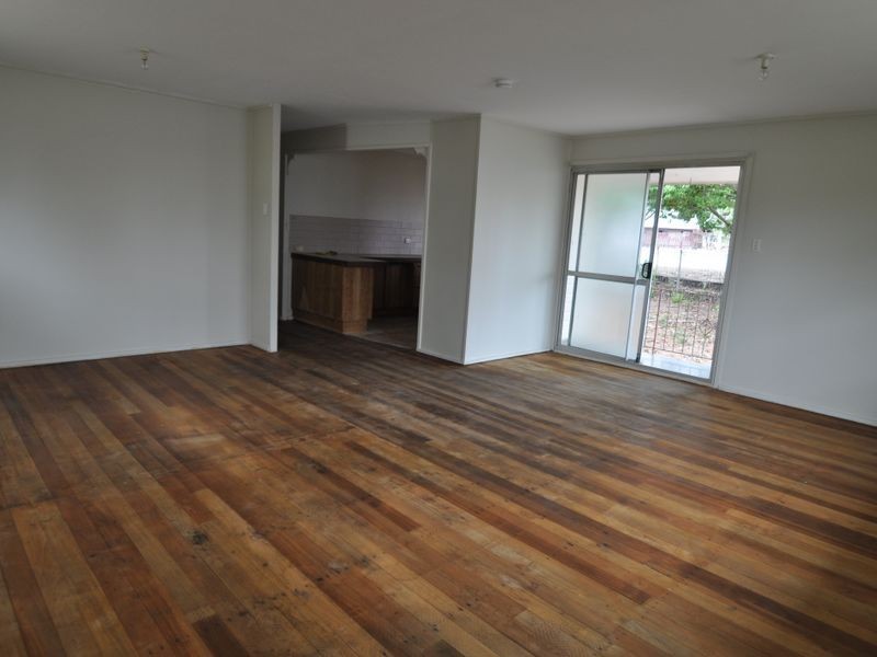 239 Kingston Road, Woodridge QLD 4114