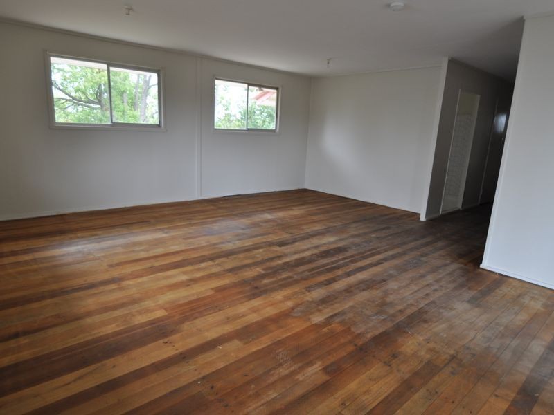 239 Kingston Road, Woodridge QLD 4114