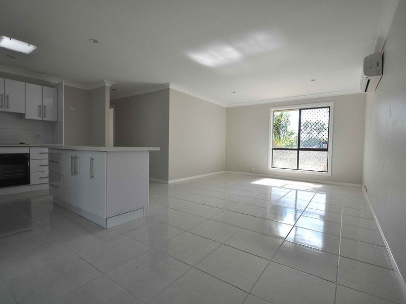 30 Bursaria Street, Crestmead QLD 4132