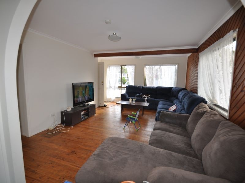 46 Ariel Ave, Kingston QLD 4114