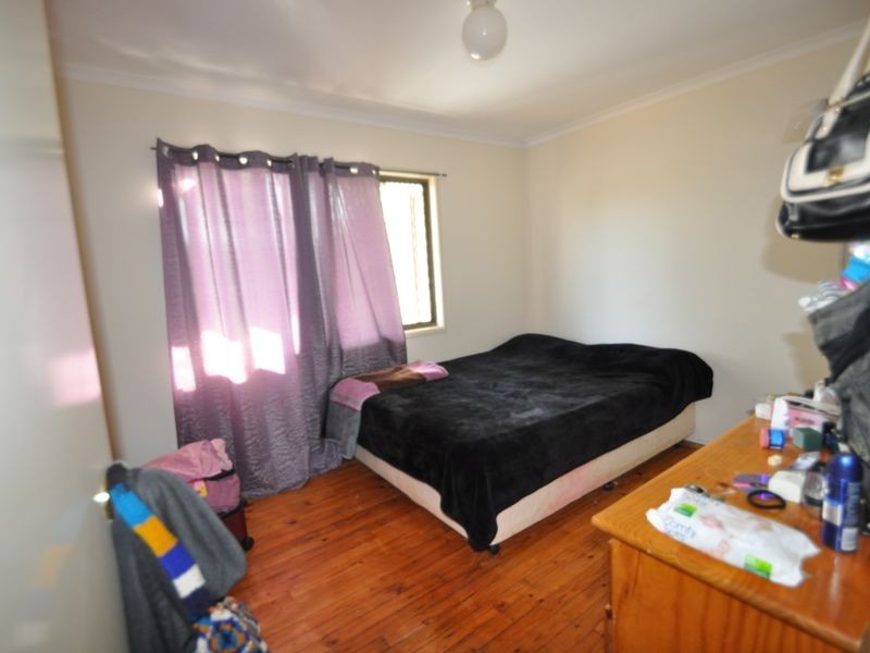 46 Ariel Ave, Kingston QLD 4114