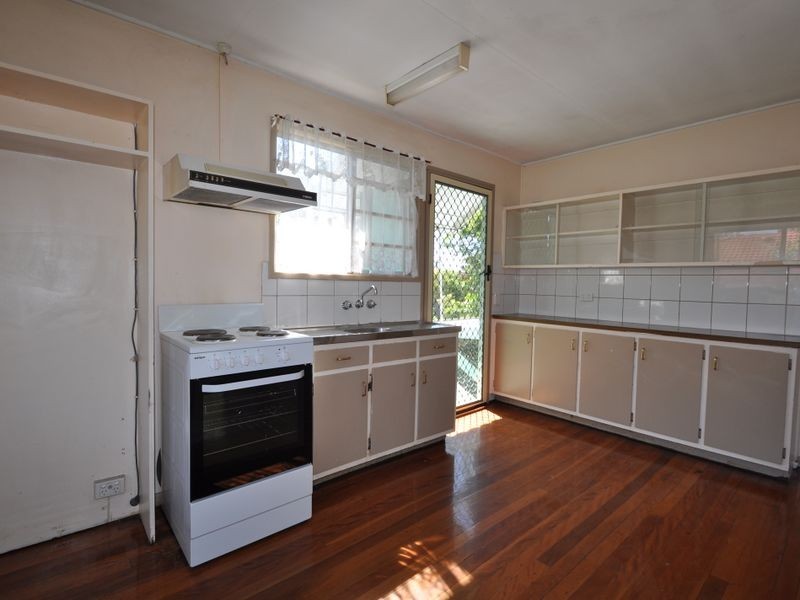 66 Jacaranda Avenue, Logan Central QLD 4114