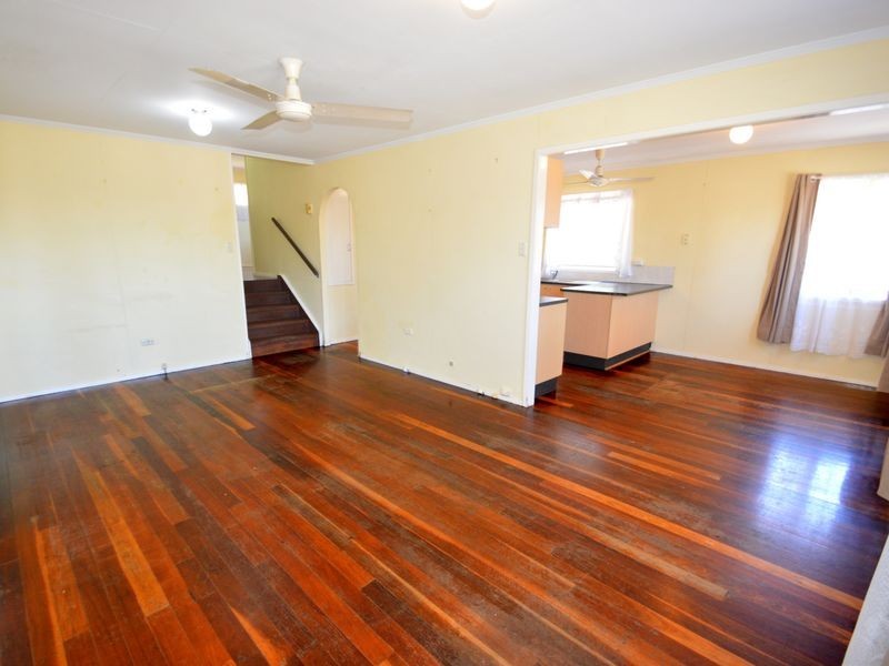 81 Smith Road, Woodridge QLD 4114