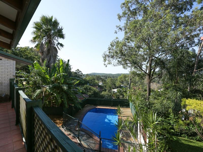 27 Leyland Street, Mount Gravatt East QLD 4122