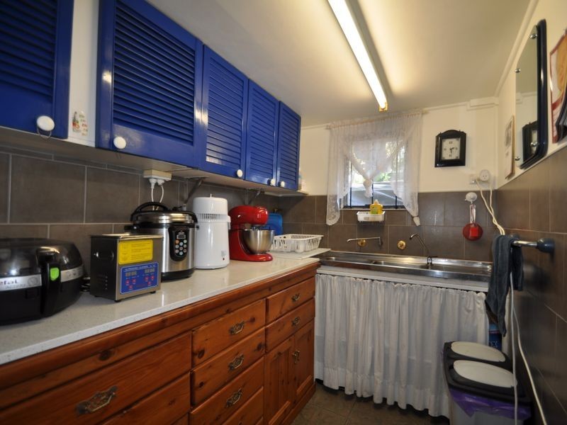 4 Macbeth Street, Kingston QLD 4114