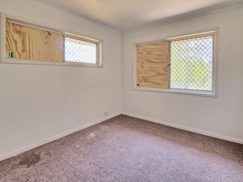 17 Wilbur Street, Logan Central QLD 4114