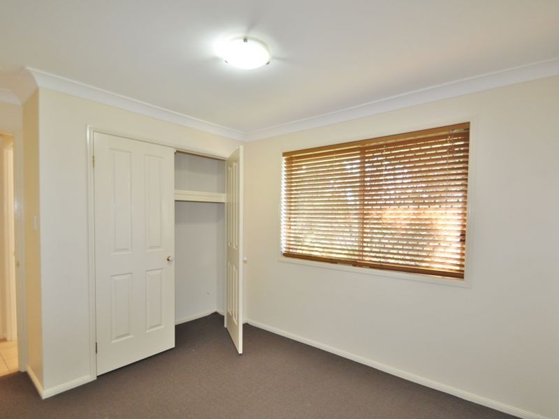 30 Lyrebird Street, Loganlea QLD 4131