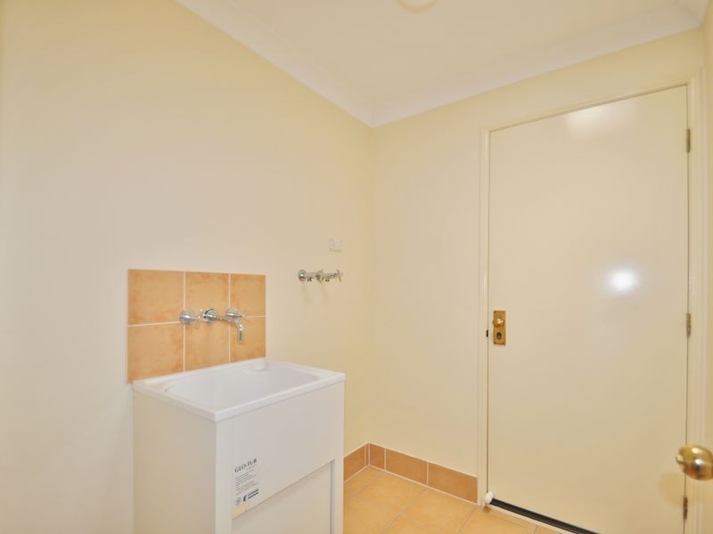 30 Lyrebird Street, Loganlea QLD 4131