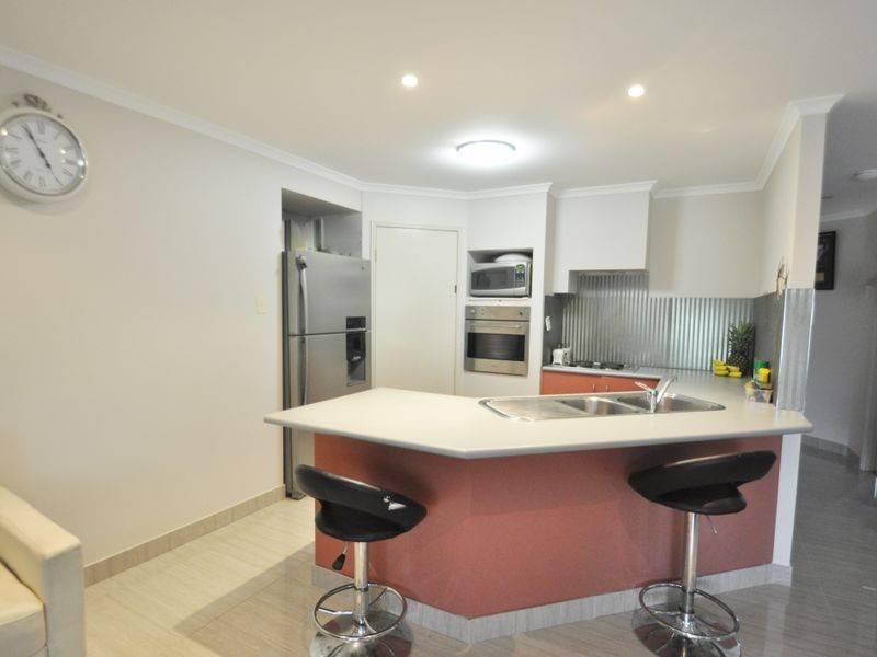 66 Barossa Street, Kingston QLD 4114