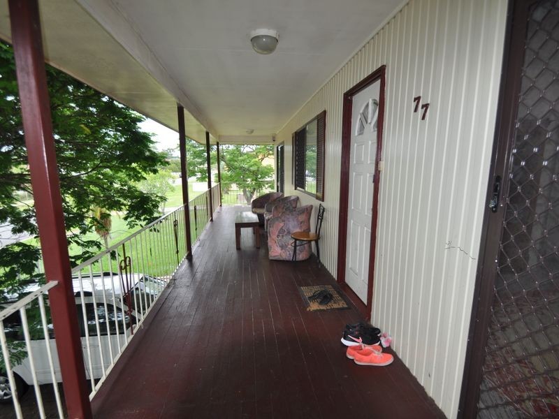 77 Aquarius Drive, Kingston QLD 4114