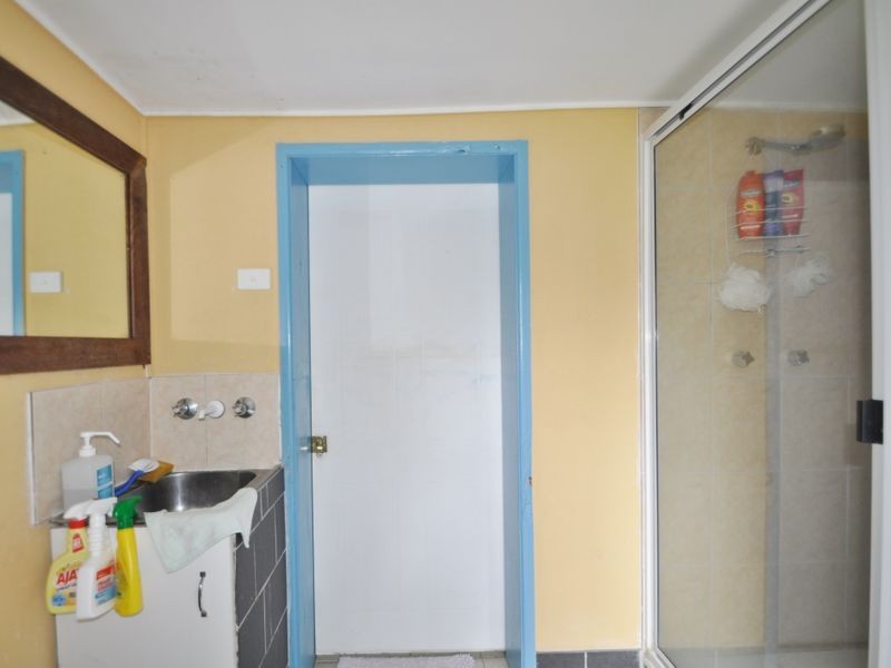 35 Myra Street, Kingston QLD 4114