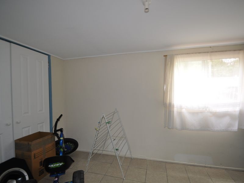 35 Myra Street, Kingston QLD 4114