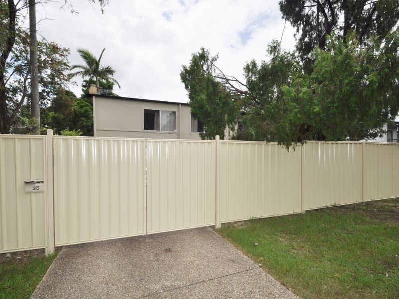 35 Myra Street, Kingston QLD 4114