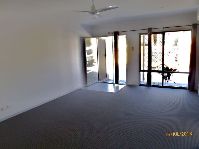 4/21 North Road, Woodridge QLD 4114