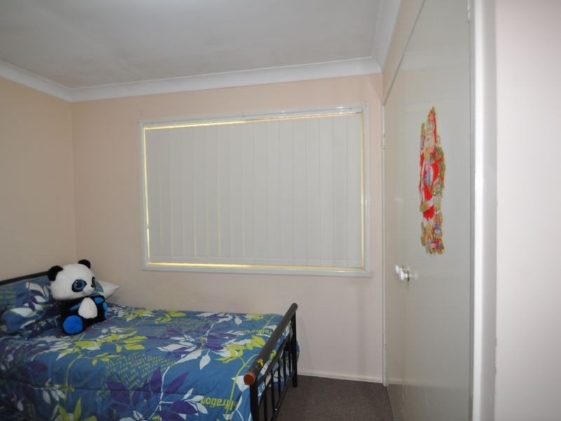 19 Ash Avenue, Woodridge QLD 4114