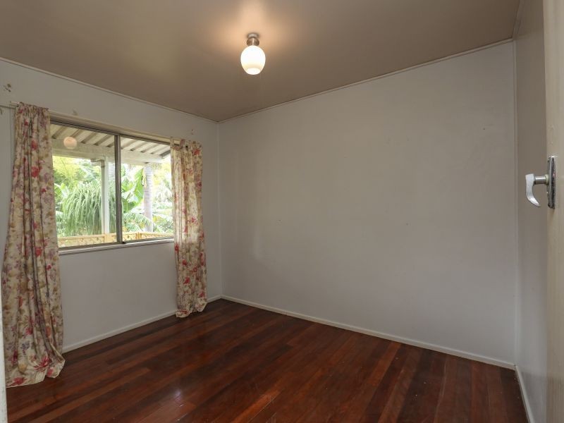 4 Melanie Street, Kingston QLD 4114