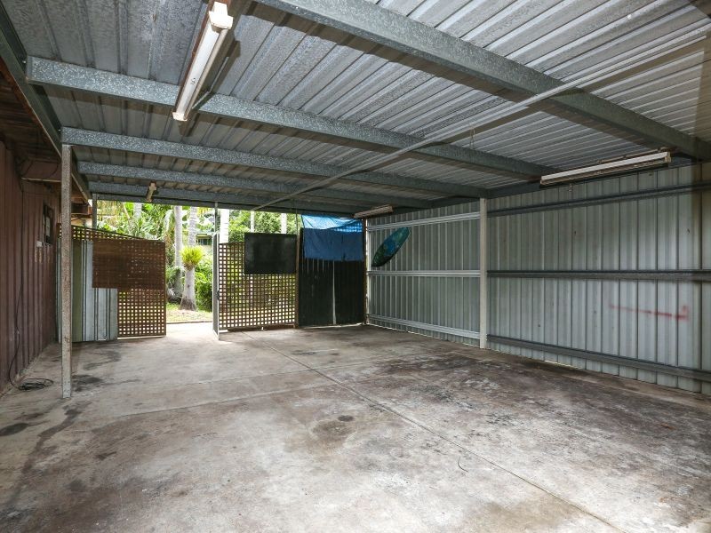 4 Melanie Street, Kingston QLD 4114