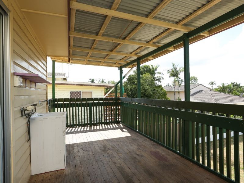 10 Mikaga Court, Woodridge QLD 4114