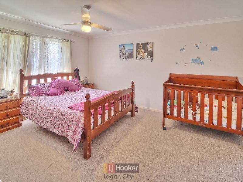 44 Lakeview Drive, Logan Reserve QLD 4133