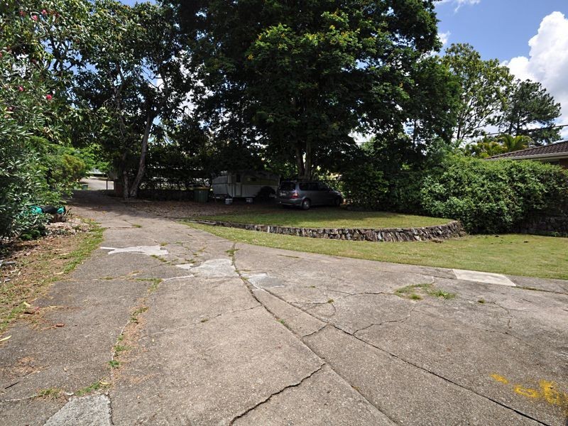 17 Laughlin Street, Kingston QLD 4114