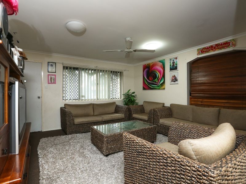 17 Wanda St, Logan Central QLD 4114