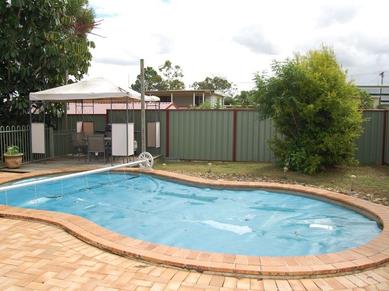 98 Barossa Street, Kingston QLD 4114