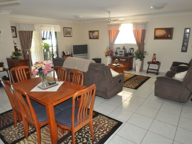 2/70 Koplick Road, Chambers Flat QLD 4133