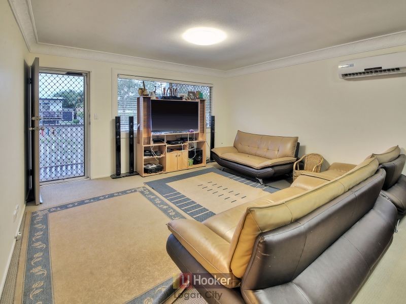 27 Winifred Street, Kingston QLD 4114
