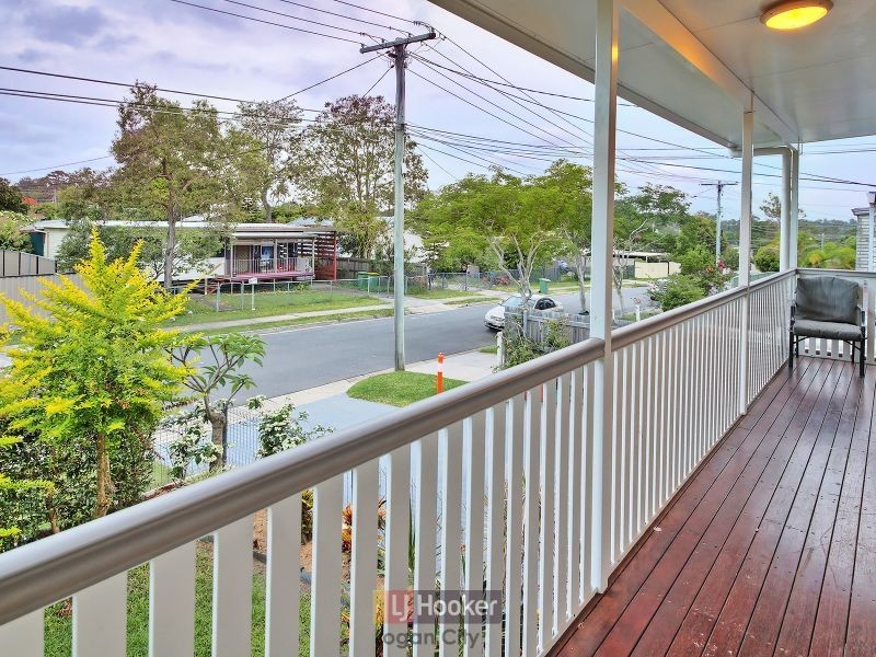27 Winifred Street, Kingston QLD 4114