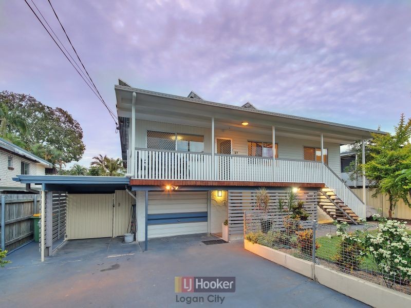 27 Winifred Street, Kingston QLD 4114