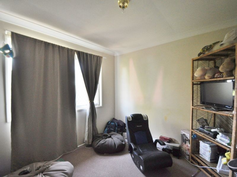 30 Anchusa Street, Kingston QLD 4114