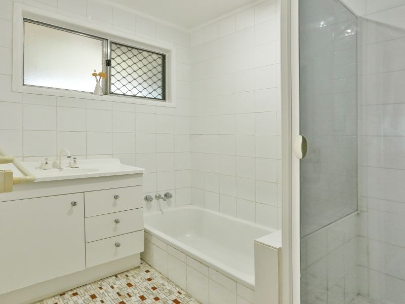 10 Stubbs Road, Woodridge QLD 4114