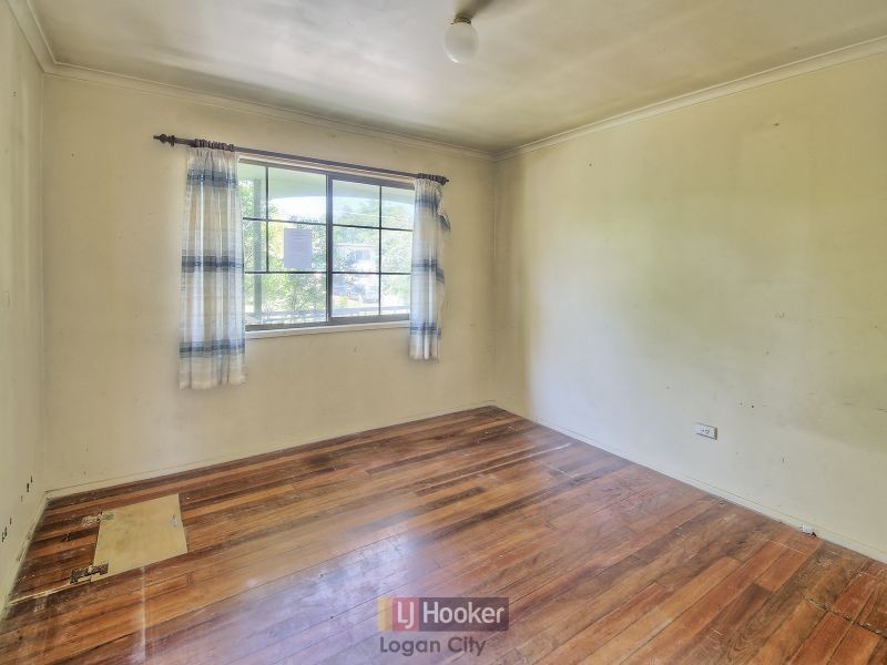 29 Bellatrix Drive, Kingston QLD 4114