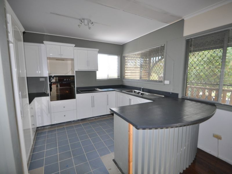 20 Moore Street, Logan Central QLD 4114