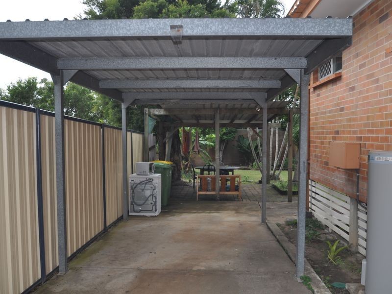 70 Jacaranda Ave, Logan Central QLD 4114