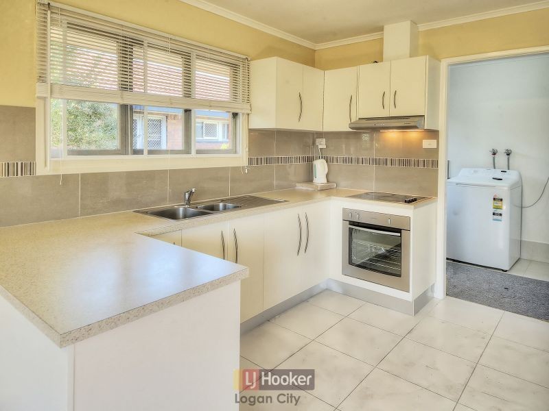 170 Smith Road, Woodridge QLD 4114