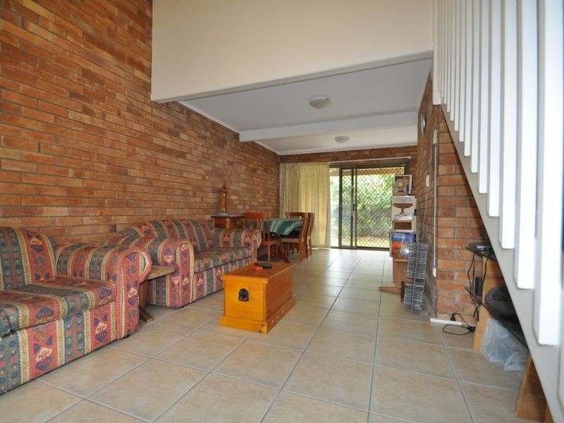 4/11 Macquarie Street, Woodridge QLD 4114