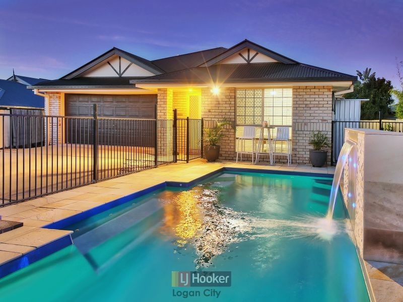 15 Lake Kurwongbah Court, Logan Reserve QLD 4133