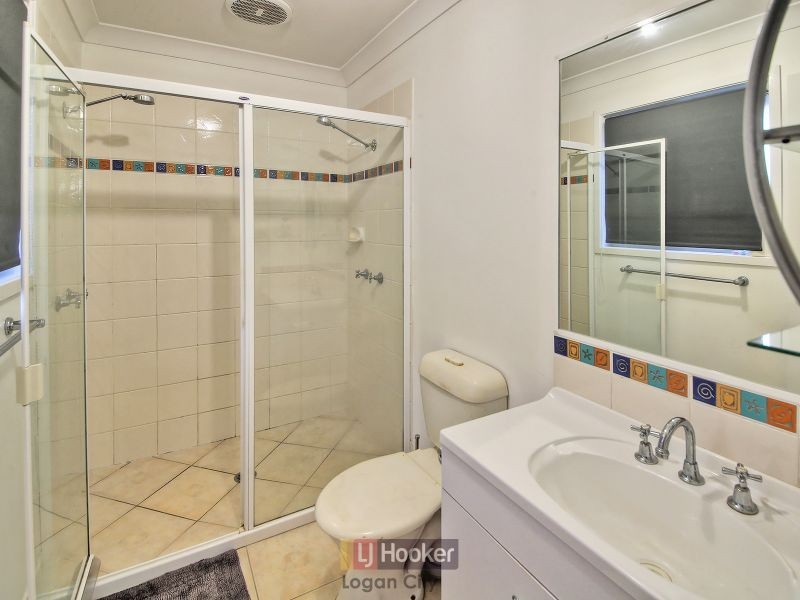 15 Lake Kurwongbah Court, Logan Reserve QLD 4133