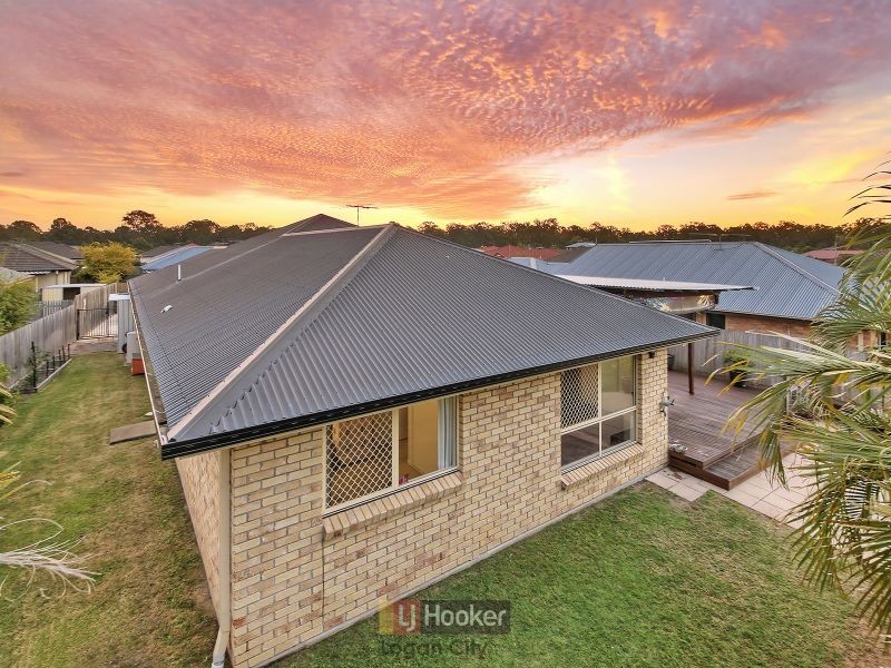 15 Lake Kurwongbah Court, Logan Reserve QLD 4133