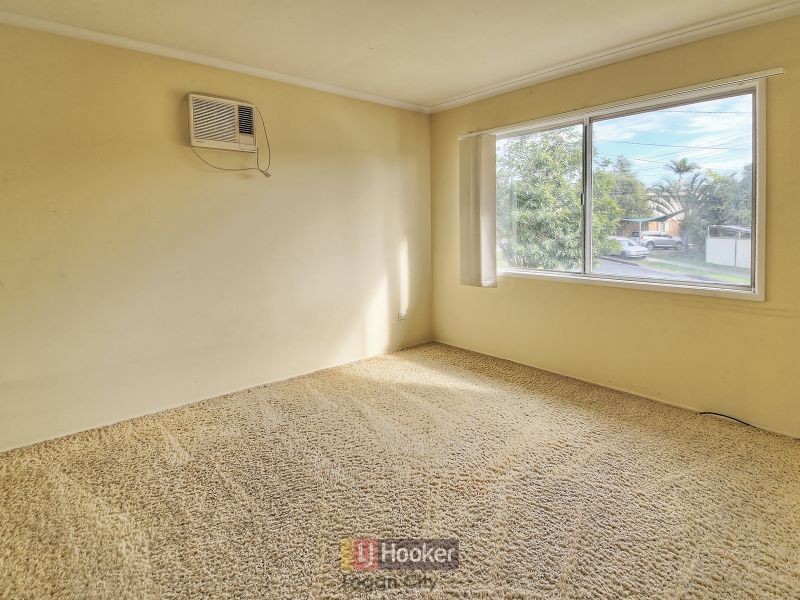 27 Blackton Street, Logan Central QLD 4114