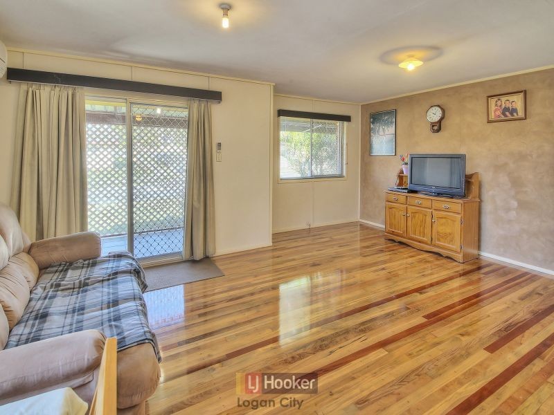 39 Kelvin Street, Woodridge QLD 4114