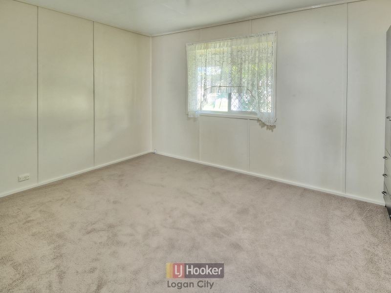 39 Kelvin Street, Woodridge QLD 4114