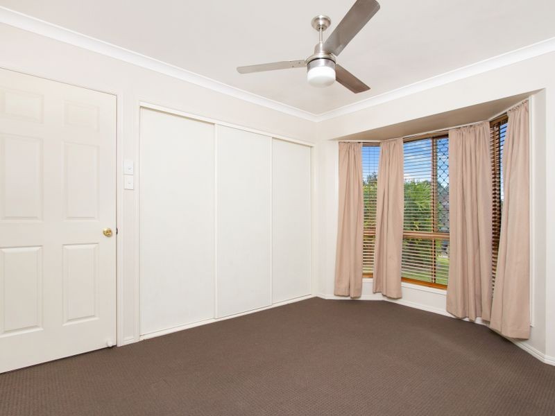 9 Houston Drive, Crestmead QLD 4132