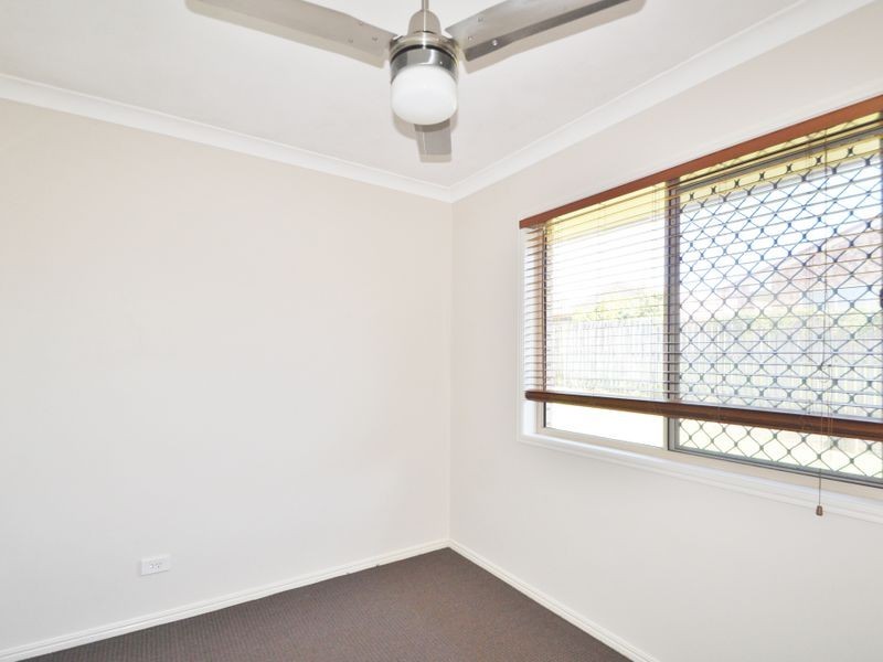 9 Houston Drive, Crestmead QLD 4132