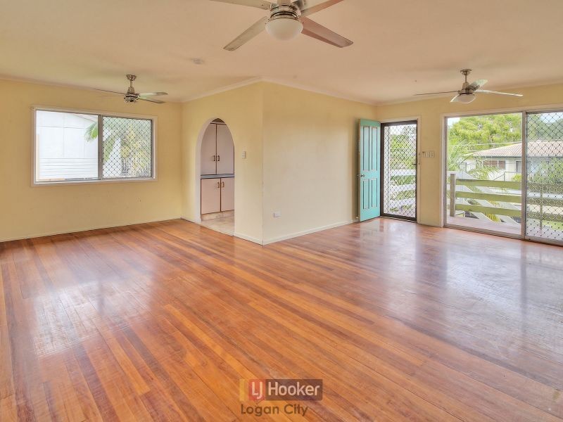 2 Gwinear Street, Kingston QLD 4114