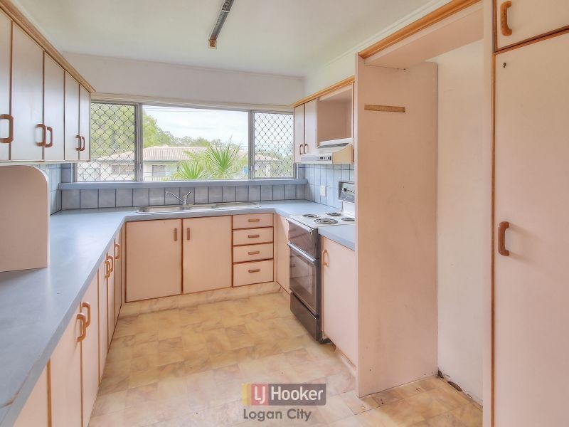 2 Gwinear Street, Kingston QLD 4114