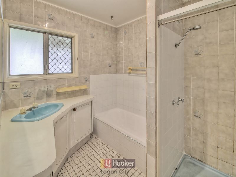2 Gwinear Street, Kingston QLD 4114