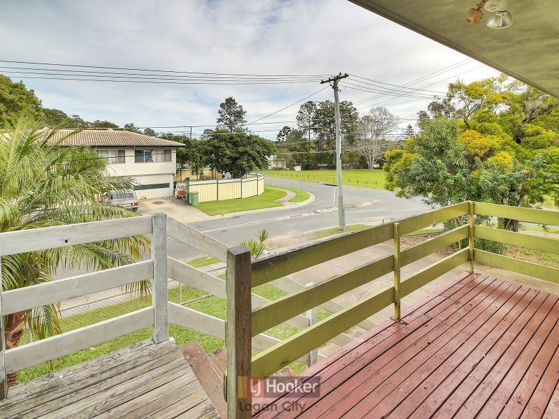 2 Gwinear Street, Kingston QLD 4114