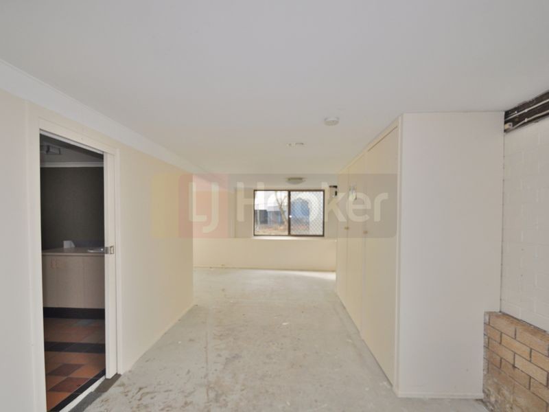 8 Nyanza Street, Woodridge QLD 4114